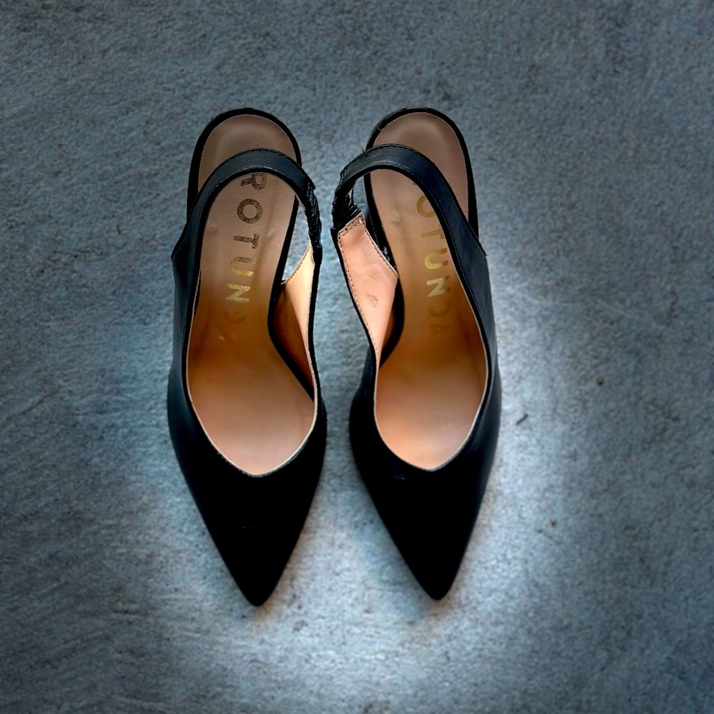 Rotunda Black Soft Leather Pumps Stilletos. Block Patent Leather Heel.